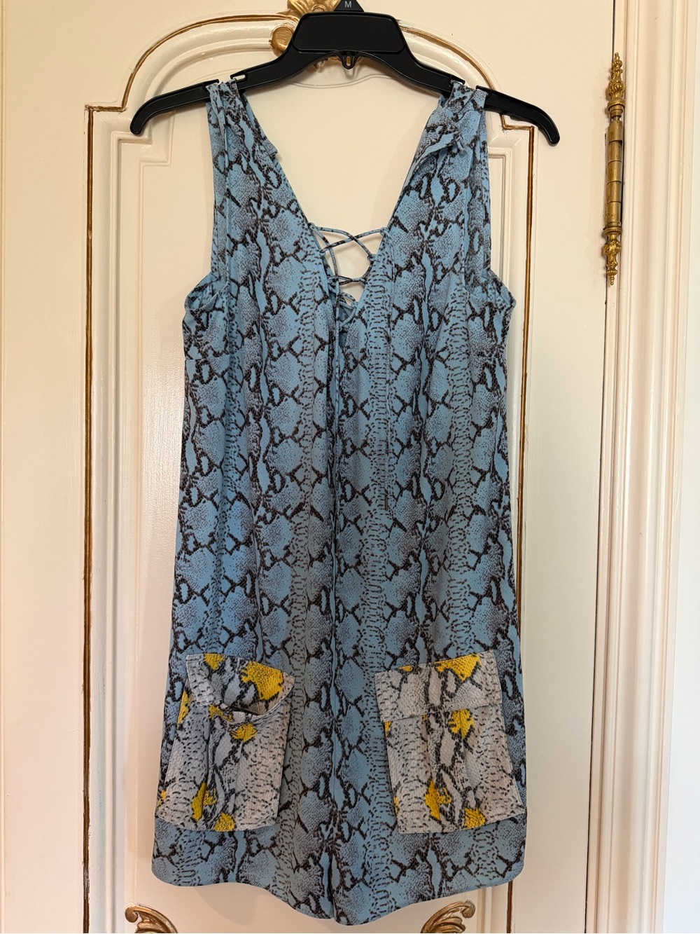 Blue Snake-Print Sleeveless romper with Pocket Detail size S